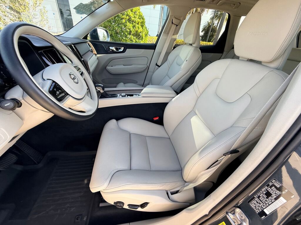 Used 2020 Volvo XC60 T5 Inscription w/ Protection Package Premier image 5