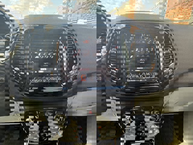 Used 2020 Jeep Compass Limited image 23