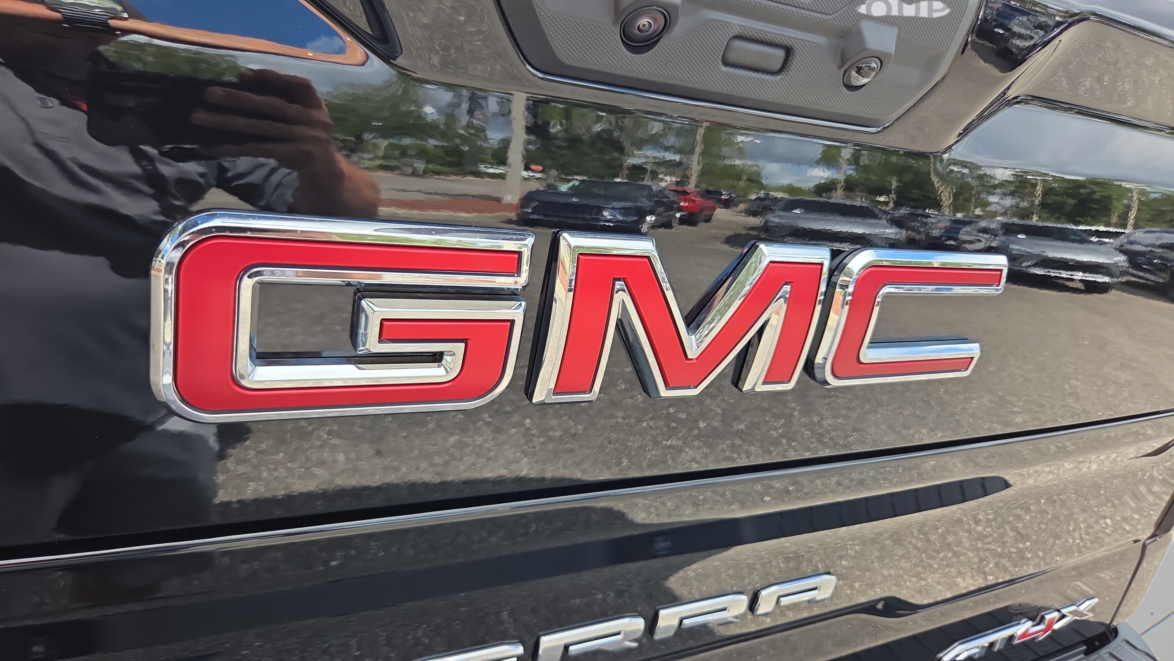 New 2026 GMC Sierra 1500 AT4X AWD/4WD image 32