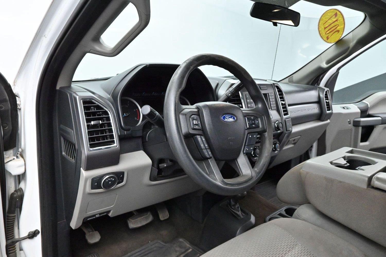 Used 2017 Ford F250 XLT AWD/4WD image 14