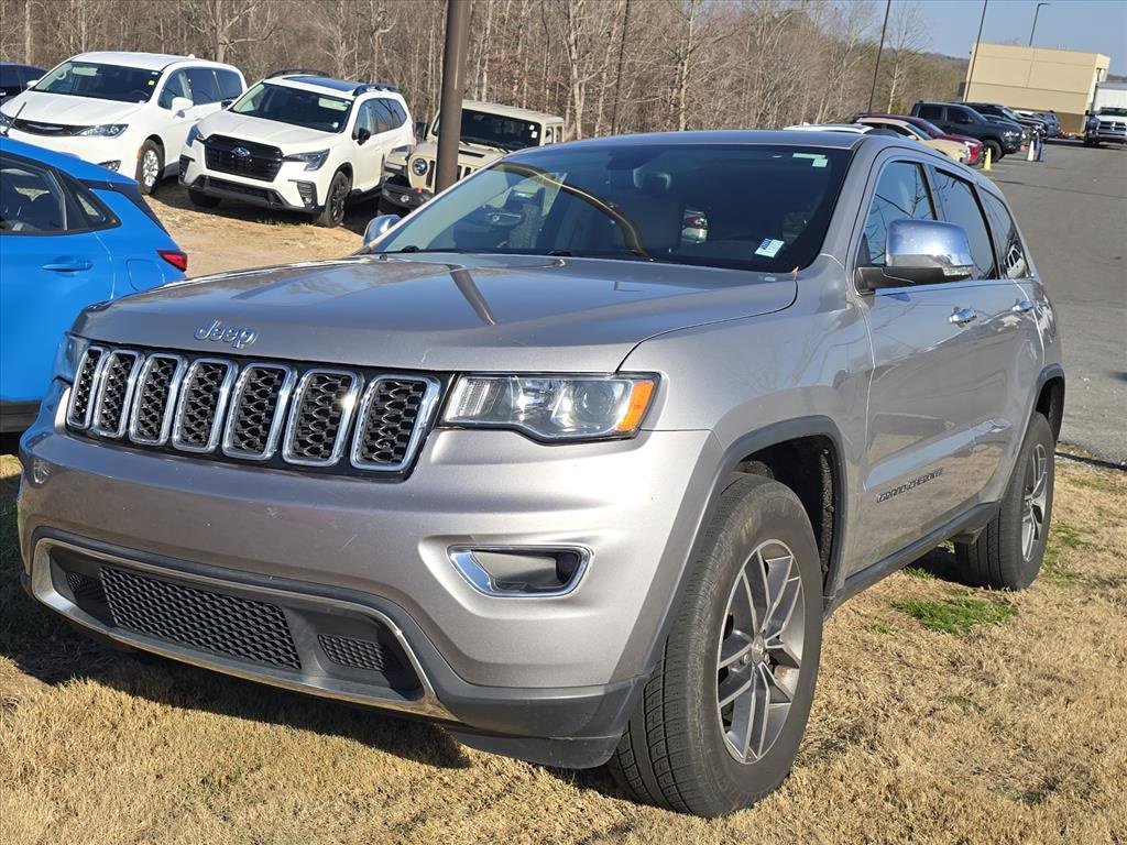 Used 2017 Jeep Grand Cherokee Limited image 3