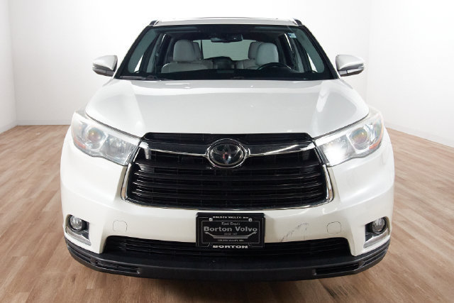Used 2015 Toyota Highlander Limited Platinum AWD/4WD image 2
