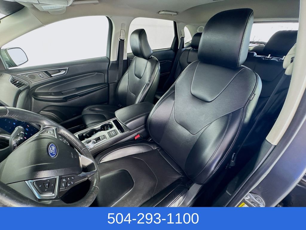 Used 2022 Ford Edge Titanium w/ Equipment Group 301A image 22