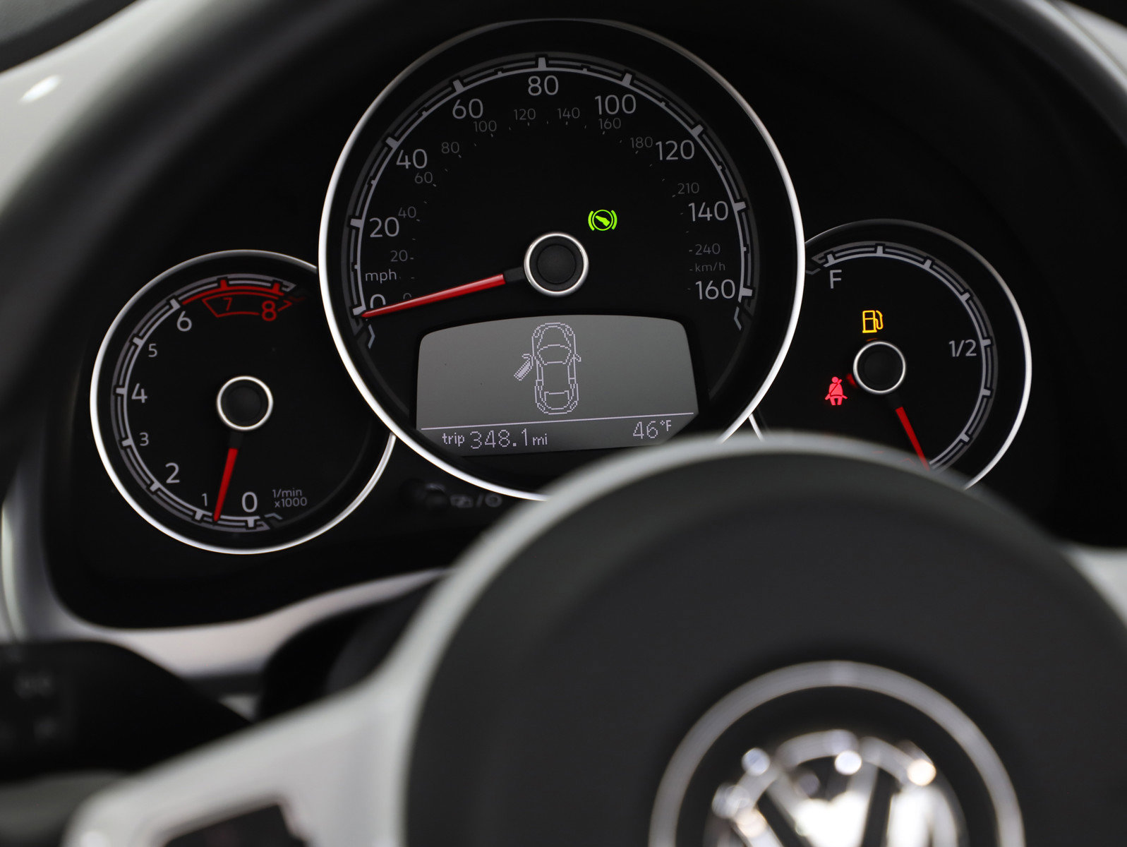 Used 2019 Volkswagen Beetle 2.0T S FWD image 21