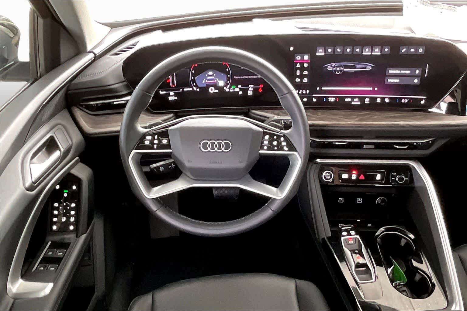 Certified 2025 Audi Q5 Premium w/ Convenience Package AWD/4WD image 6