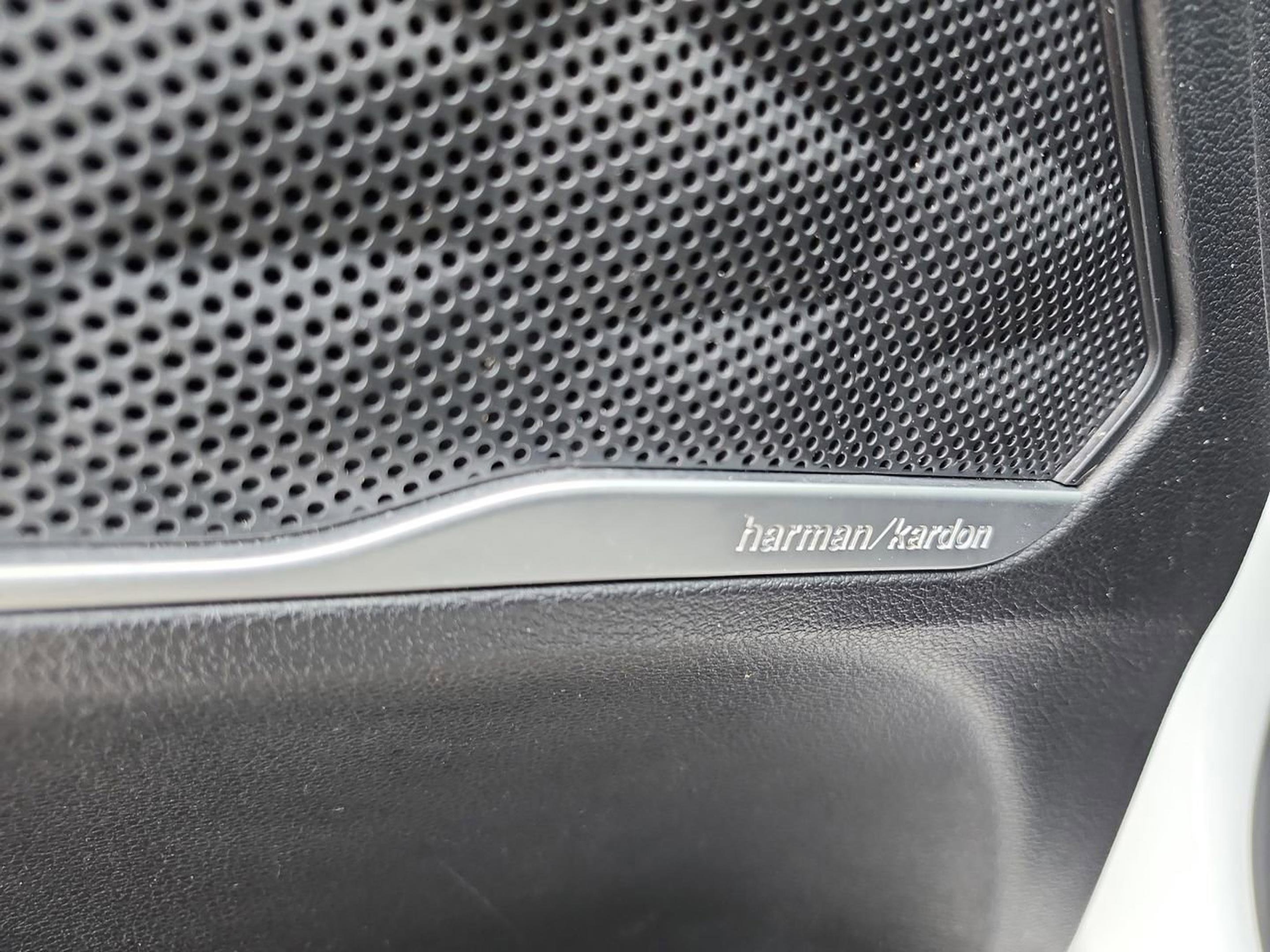 Used 2021 Hyundai Santa Fe SEL w/ Convenience + Premium Package FWD image 23