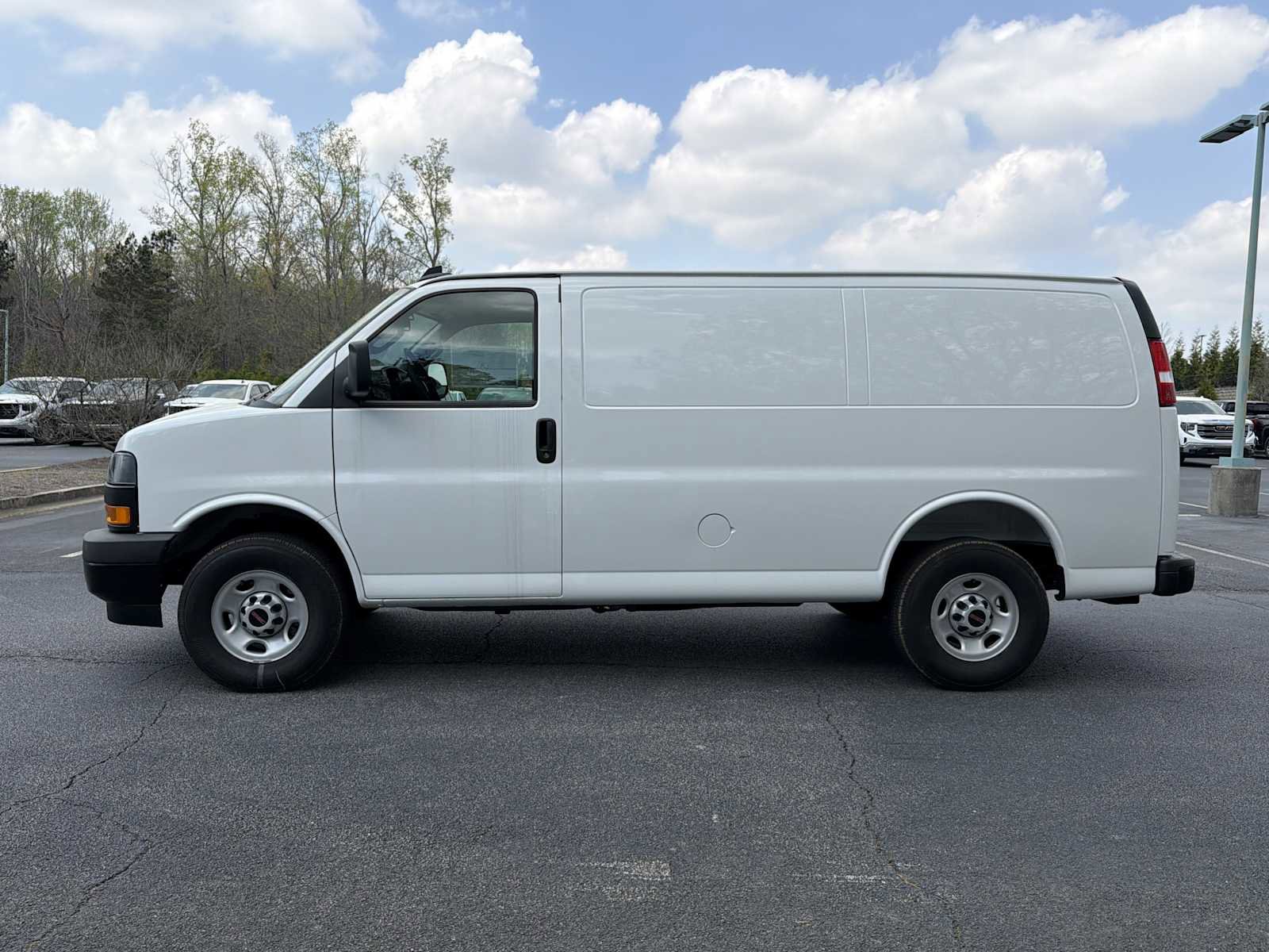 New 2025 GMC Savana 2500 w/ Driver Convenience Package image 4