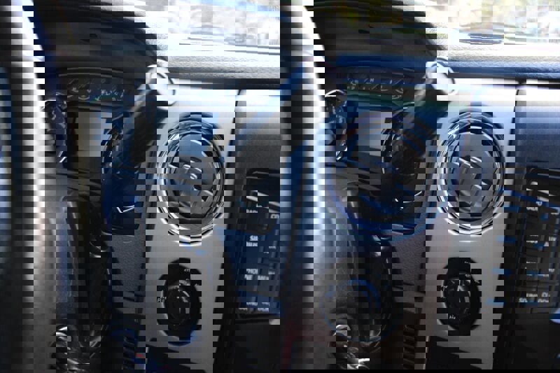 Used 2013 Ford F150 XLT w/ Luxury Equipment Group image 8