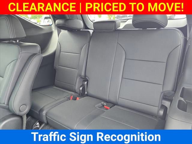 New 2026 Chevrolet Traverse LT w/ Midnight/Sport Edition FWD image 15