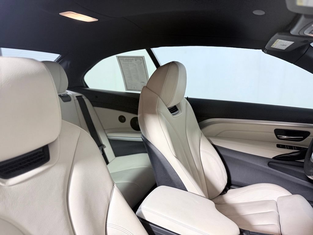 Used 2018 BMW 440i xDrive Convertible AWD/4WD image 26