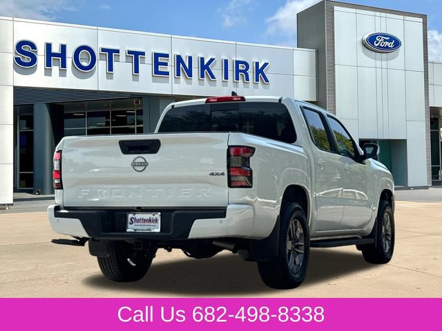 Used 2025 Nissan Frontier SV w/ Tow Package AWD/4WD image 8