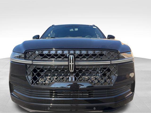 New 2027 Lincoln Navigator Reserve w/ Jet Appearance Package AWD/4WD image 11