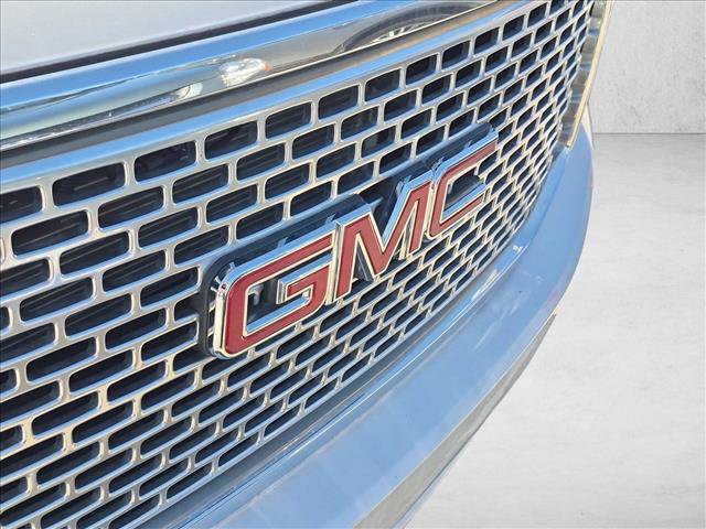 Used 2016 GMC Yukon Denali w/ Open Road Package AWD/4WD image 8