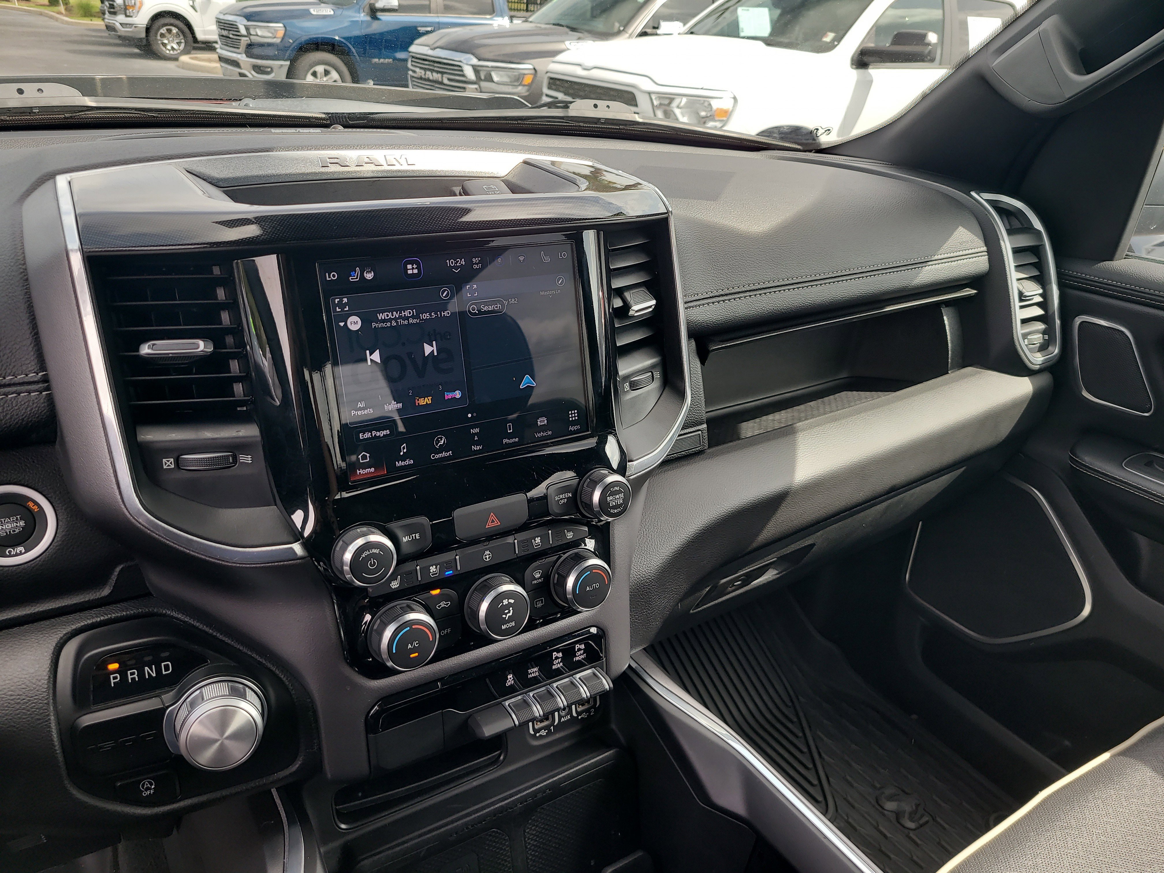 Used 2022 RAM 1500 Laramie RWD image 21