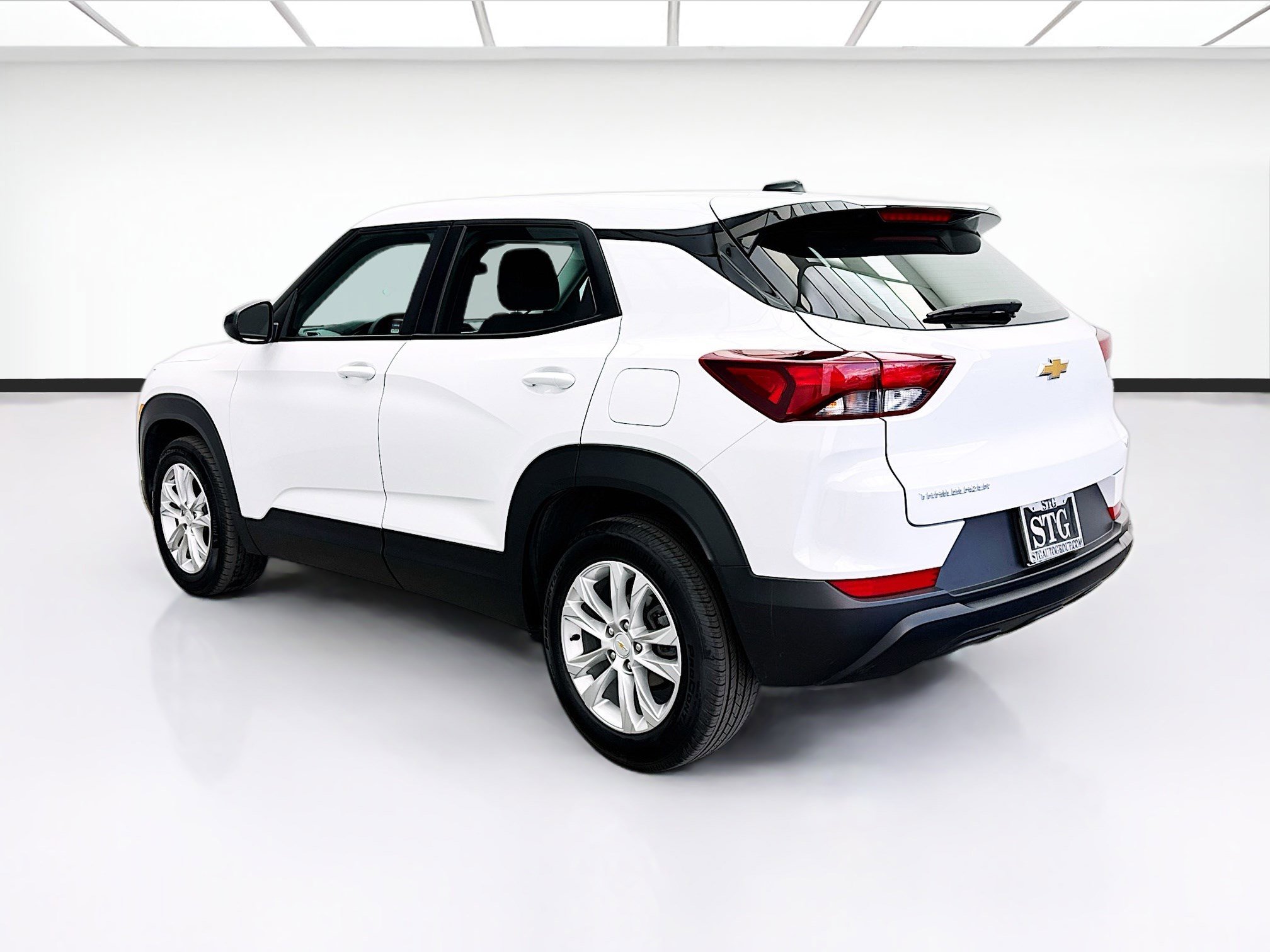 Used 2023 Chevrolet TrailBlazer LS FWD image 6