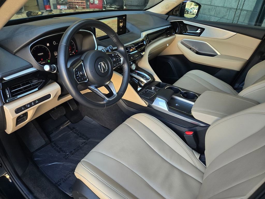 Used 2023 Acura MDX FWD w/ Technology Package image 9