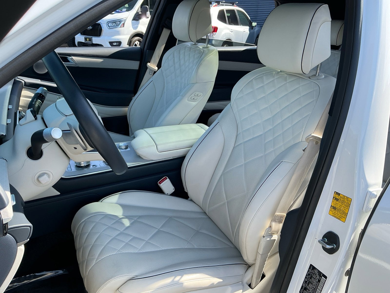 Used 2025 Genesis GV80 3.5T Prestige image 18