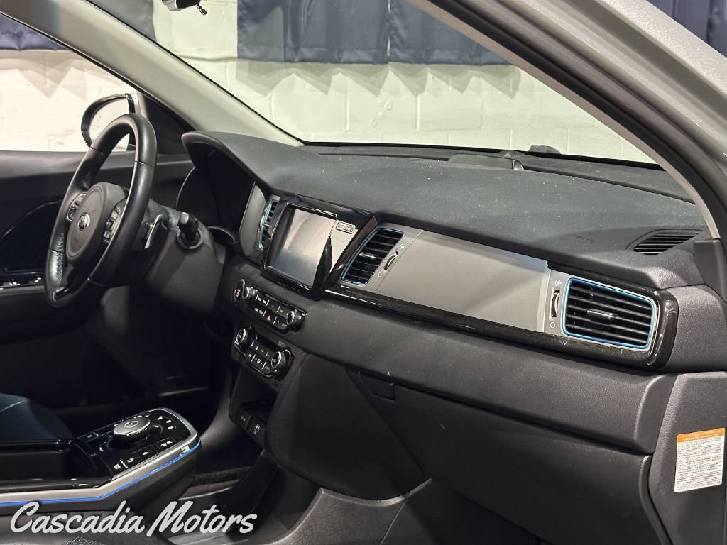 Used 2019 Kia Niro EX Premium w/ Cold Weather Package 1.0 FWD image 21