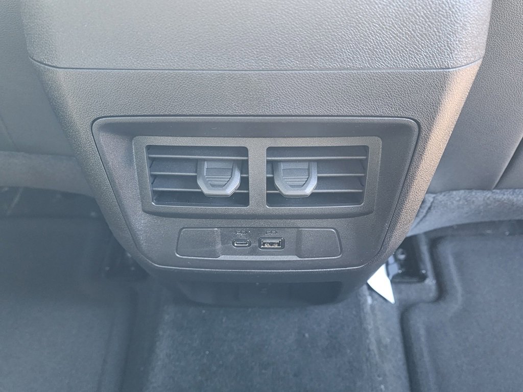 New 2026 GMC Canyon Elevation w/ Convenience Package image 47