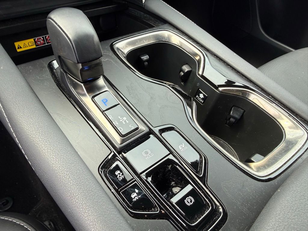 Used 2024 Lexus RX 350h w/ Cold Area Package image 25