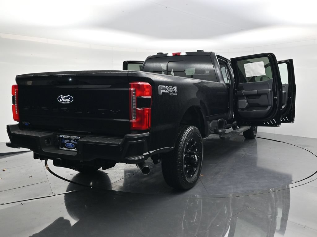 New 2027 Ford F350 Lariat w/ Black Appearance Package AWD/4WD image 59