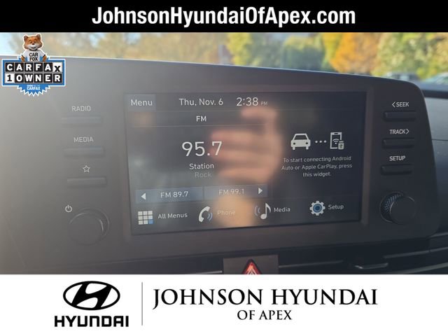 Used 2025 Hyundai Elantra Sport image 32
