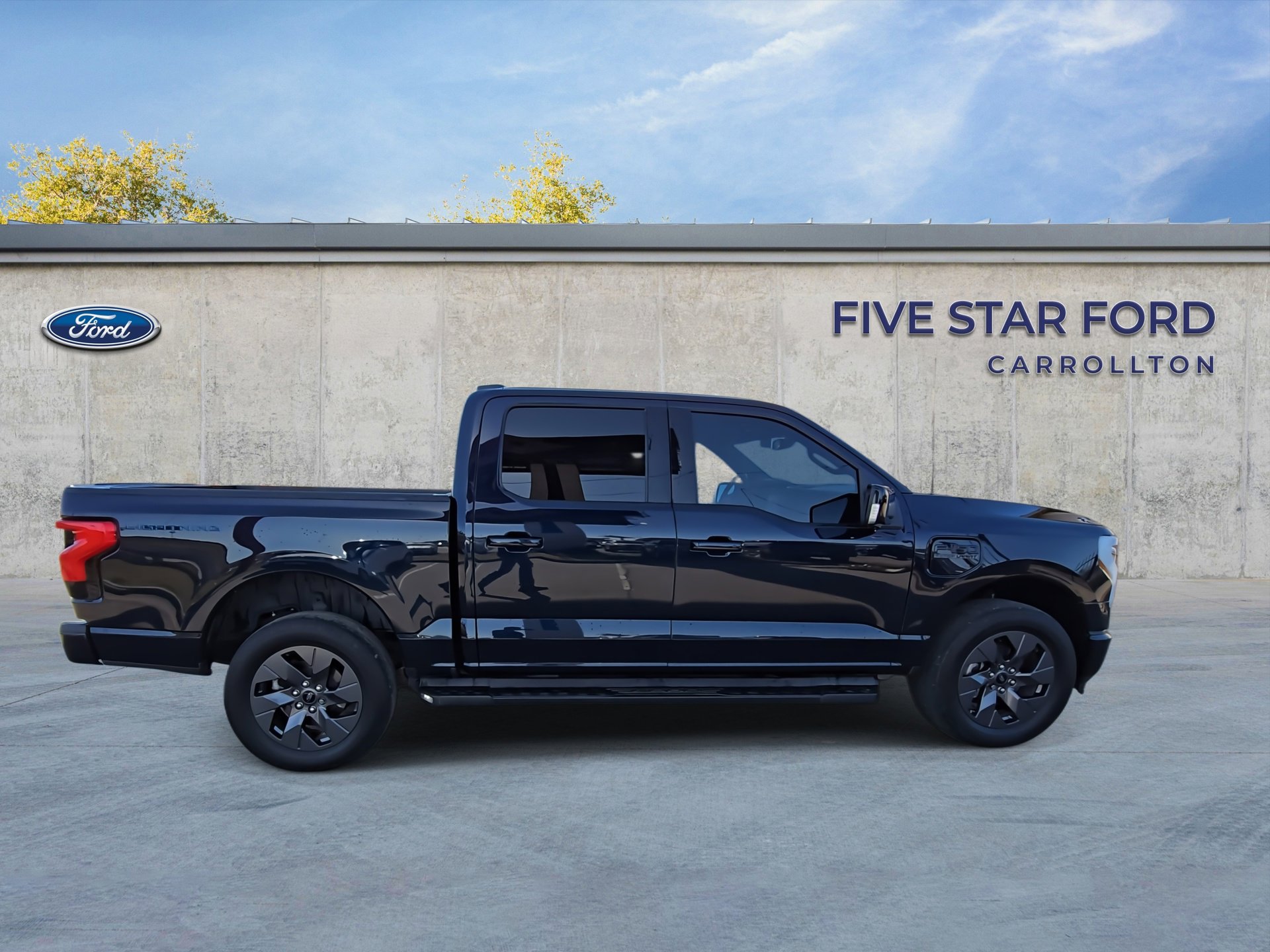 Certified 2023 Ford F150 Lightning Lariat image 10