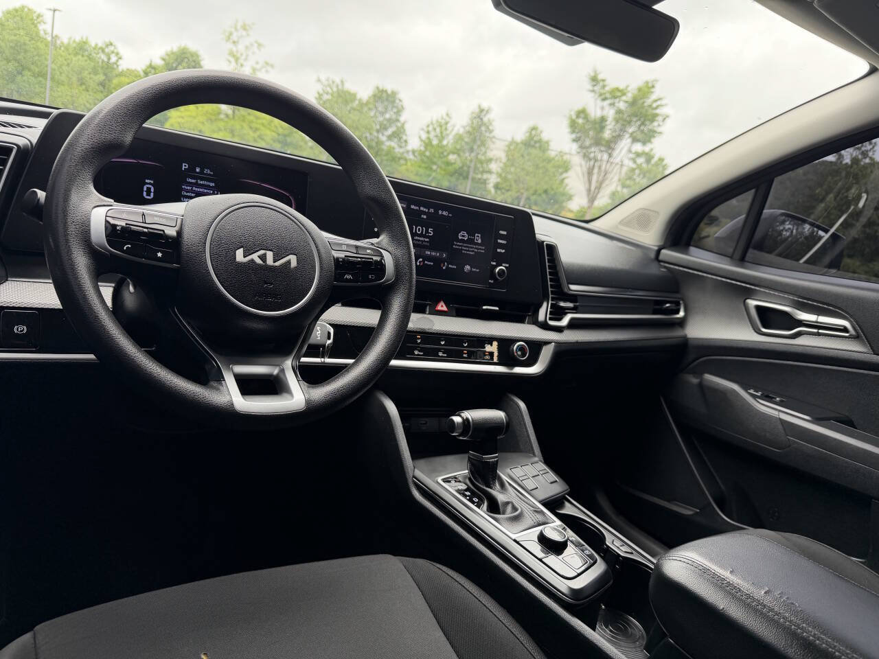 Used 2023 Kia Sportage LX FWD image 21