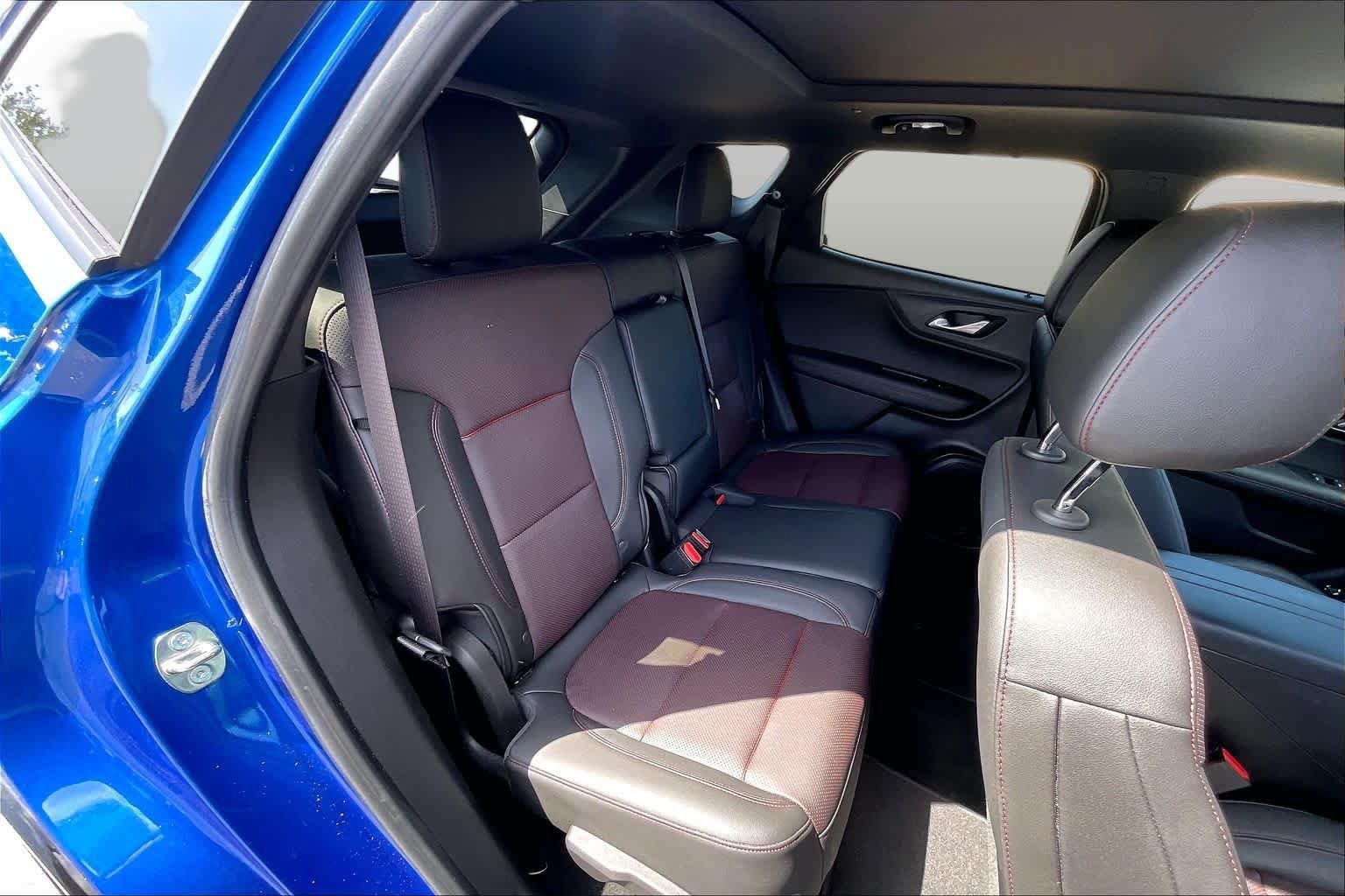 Used 2019 Chevrolet Blazer RS w/ Sun and Wheels Package FWD image 26