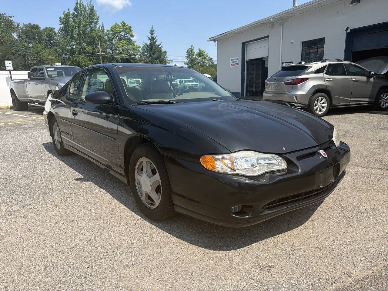 Used 2003 Chevrolet Monte Carlo SS w/ Preferred Equipment Group FWD image 4