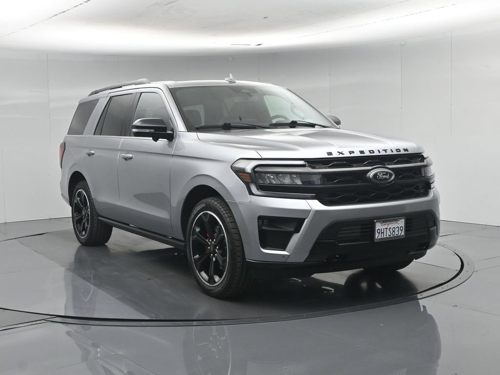Used 2023 Ford Expedition Limited AWD/4WD image 61