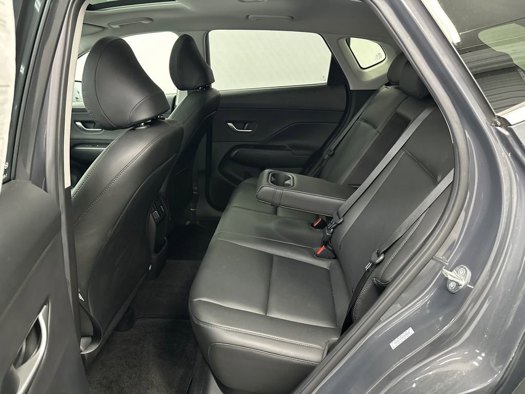 Used 2024 Hyundai Kona Limited image 22