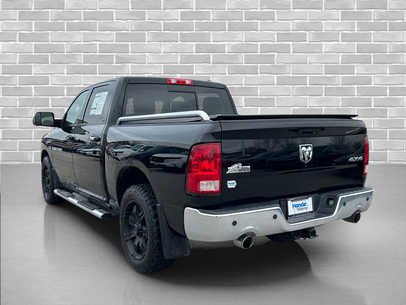 Used 2012 RAM 1500 Big Horn w/ Luxury Group image 3
