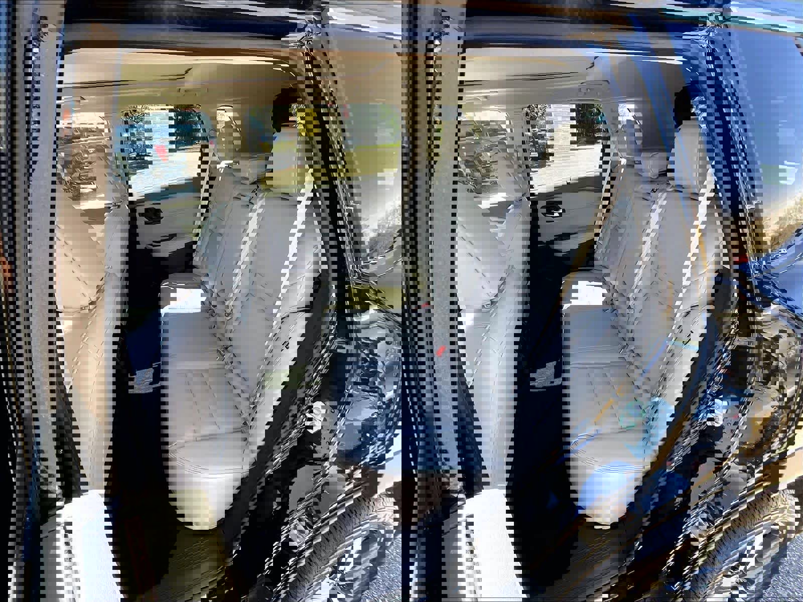 Certified 2023 Nissan Rogue SL w/ SL Premium Package AWD/4WD image 15