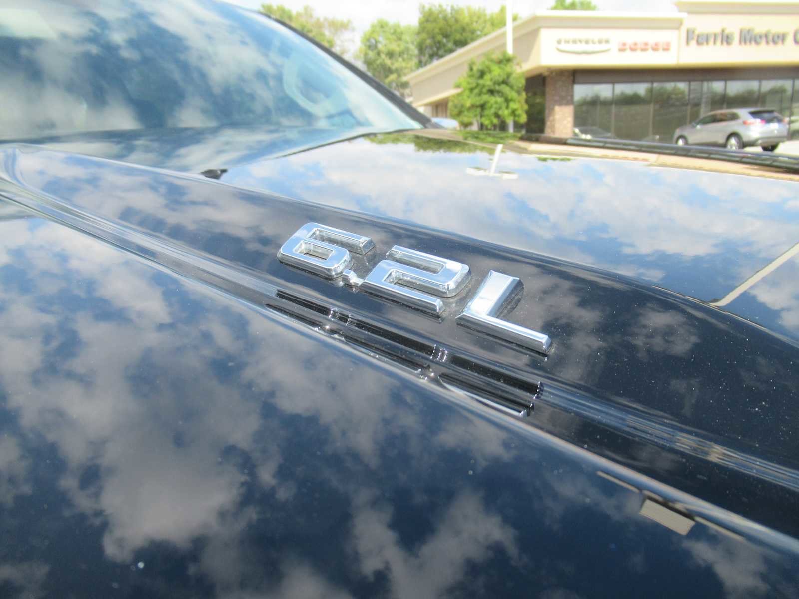 Used 2021 Chevrolet Silverado 1500 LTZ w/ LTZ Premium Package image 13