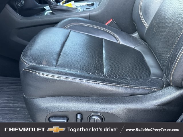 Used 2021 Chevrolet Traverse Premier AWD/4WD image 26