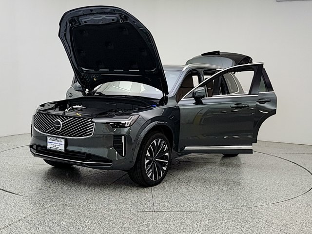 New 2027 Volvo XC90 B6 Plus AWD/4WD image 9