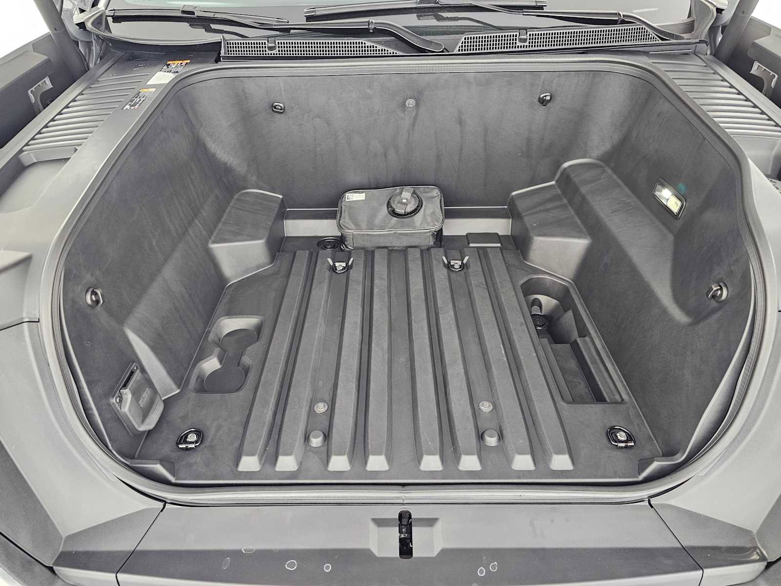 Used 2024 GMC Sierra EV Denali image 23