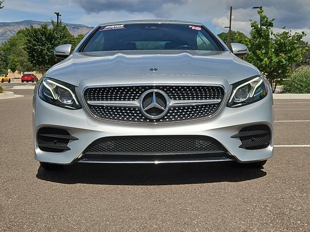 Used 2018 Mercedes-Benz E 400 4MATIC Cabriolet image 2