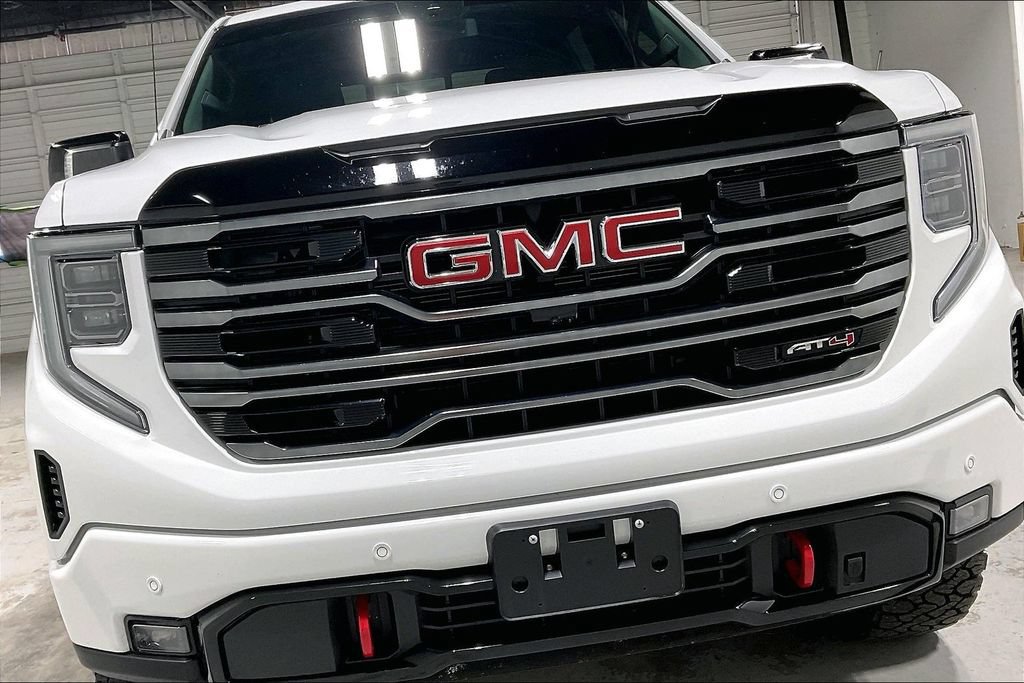 Used 2026 GMC Sierra 1500 AT4 w/ AT4 Preferred Package AWD/4WD image 36