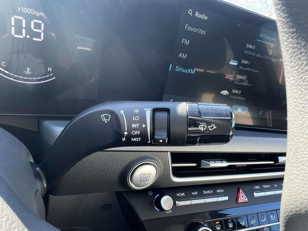 Certified 2025 Hyundai Sonata SE image 22