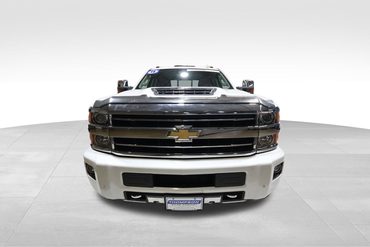 Used 2019 Chevrolet Silverado 3500 High Country w/ Duramax Plus Package image 5