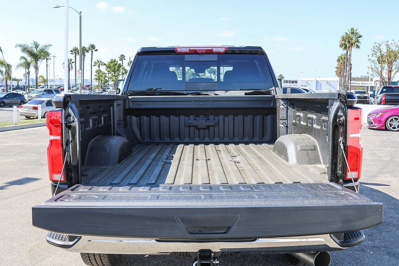 New 2026 Chevrolet Silverado 2500 LTZ w/ LTZ Plus Package AWD/4WD image 25