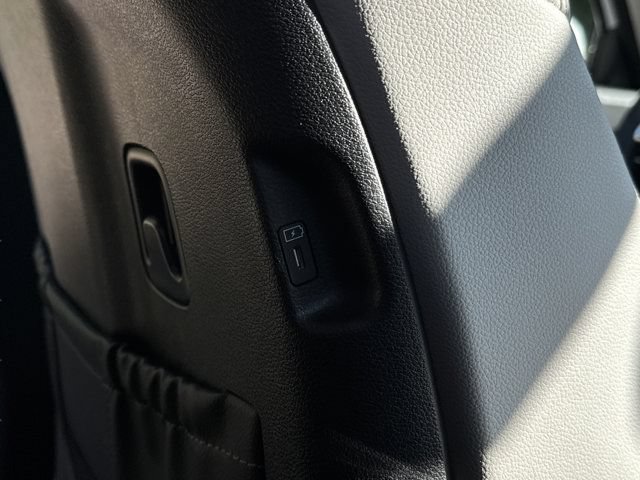 Used 2024 Kia Telluride SX FWD image 22