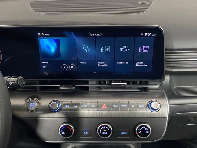 Used 2024 Hyundai Kona SE image 19