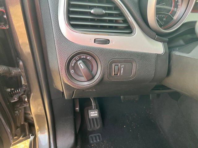 Used 2020 Dodge Journey SE w/ SE Popular Equipment Group FWD image 20
