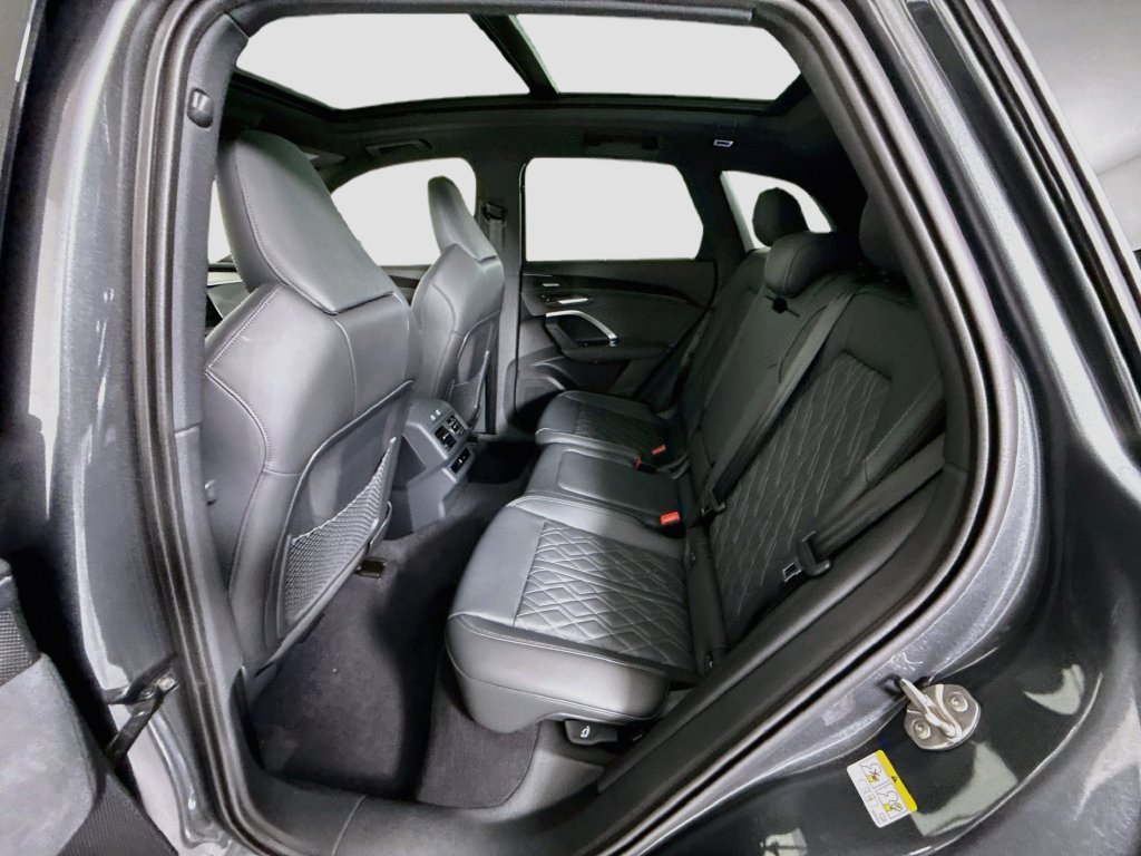 New 2026 Audi SQ5 Premium Plus AWD/4WD image 23