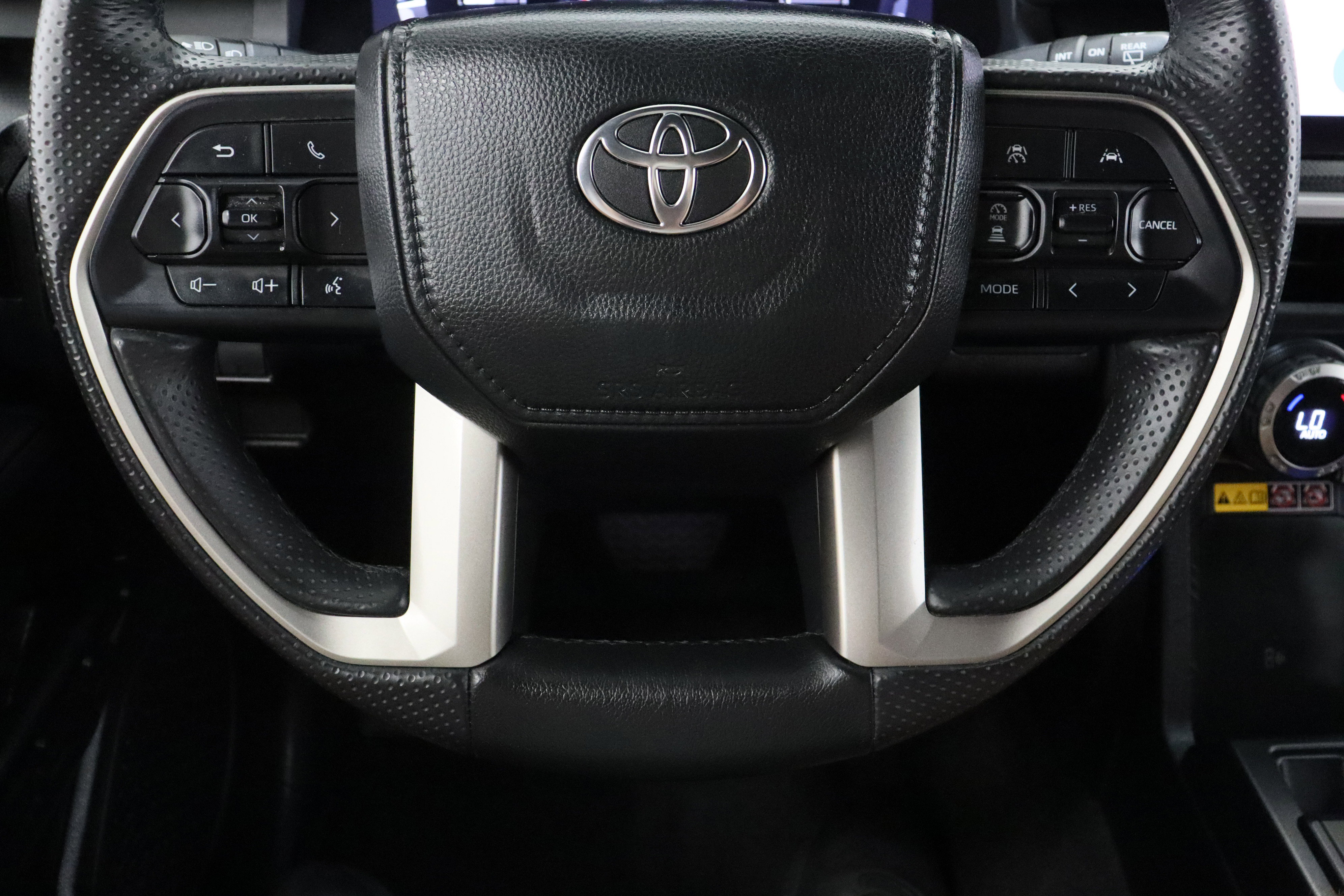 Certified 2025 Toyota 4Runner Limited image 26