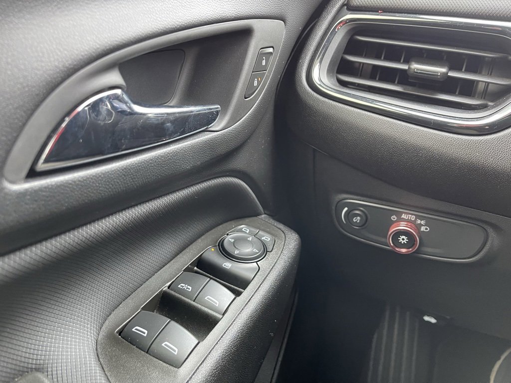 Used 2024 Chevrolet Equinox RS image 16