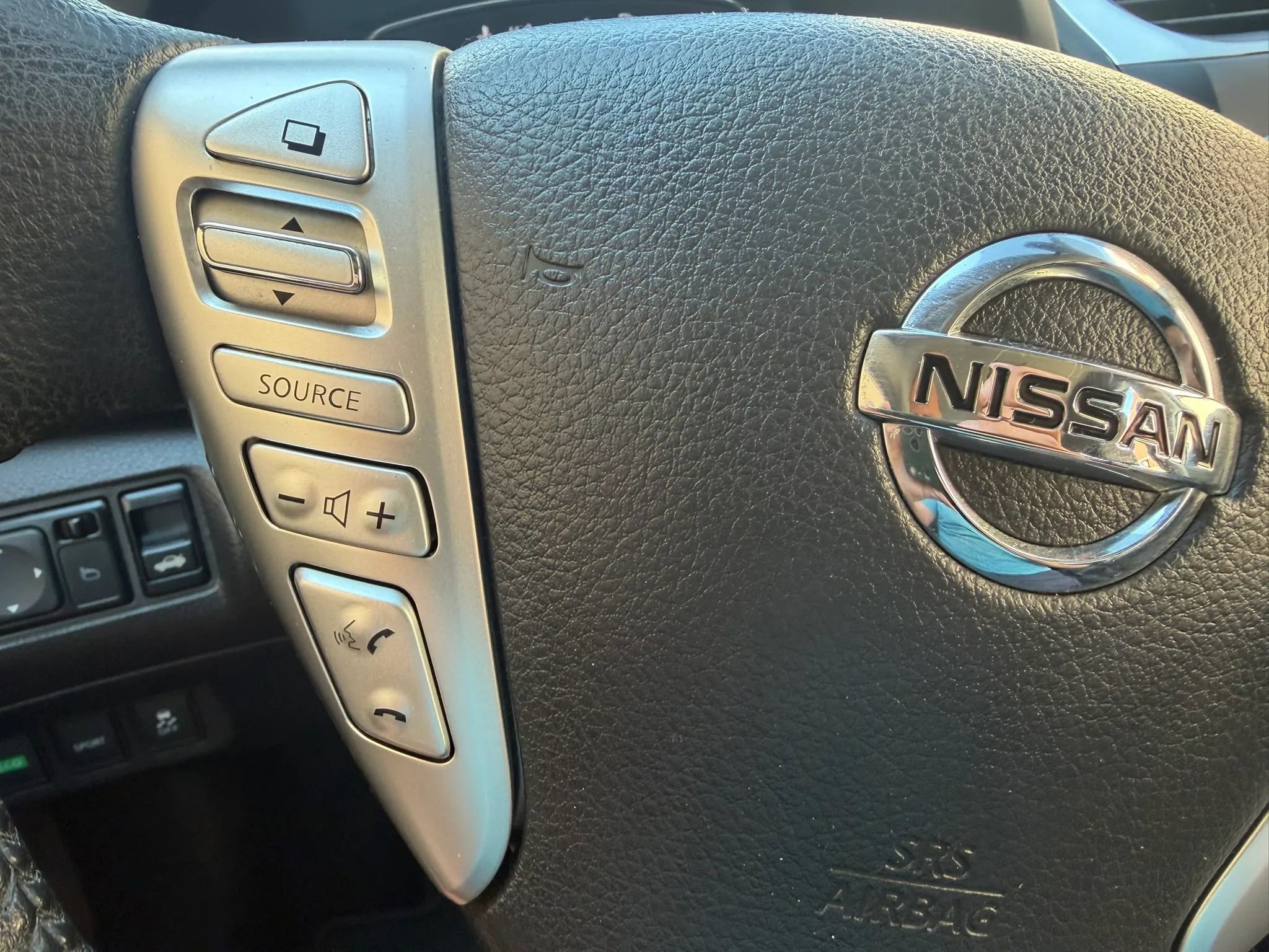 Used 2015 Nissan Sentra SL FWD image 15